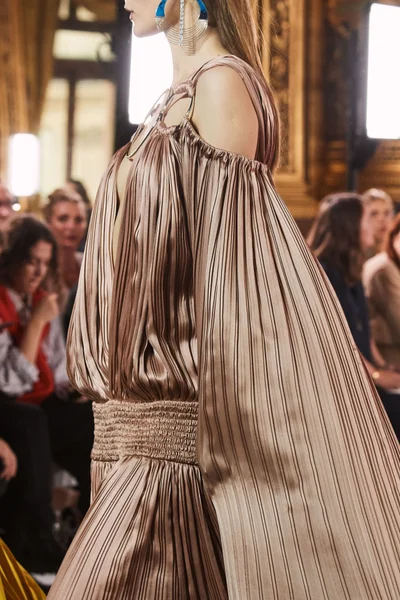 Look 172